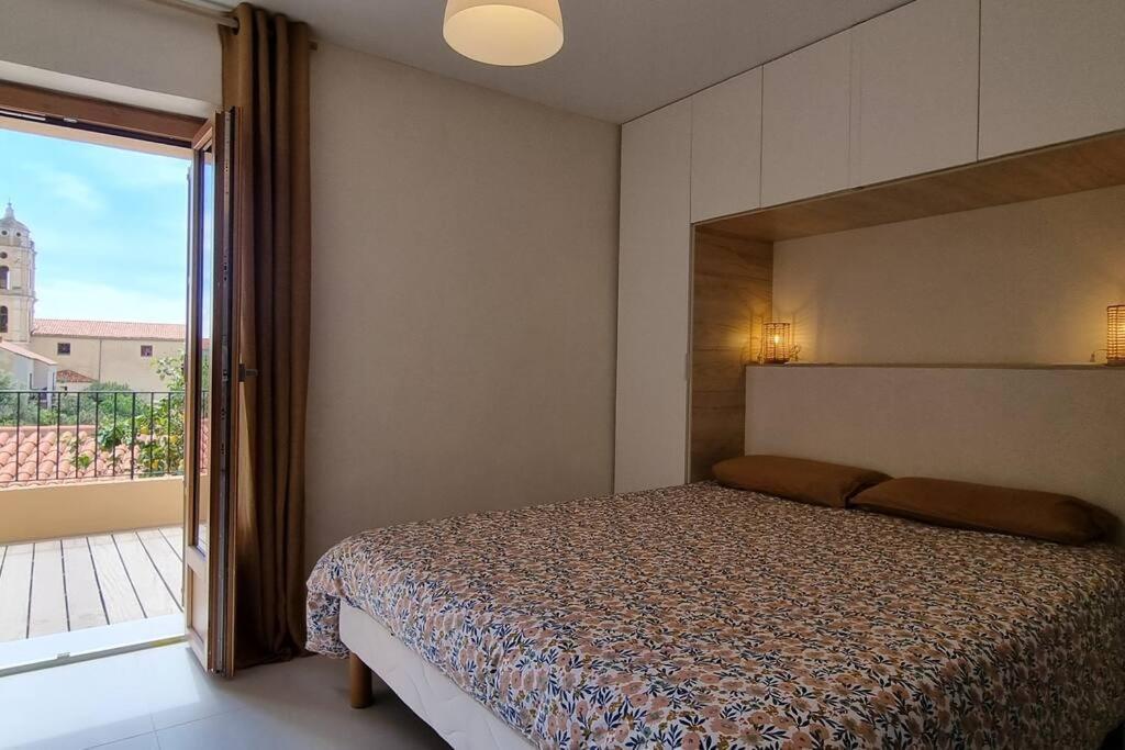 Appartement Au Centre Du Village Cargese Bagian luar foto